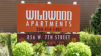 856 W 7th St 1-2 Beds Apartment for Rent - Photo Gallery 4
