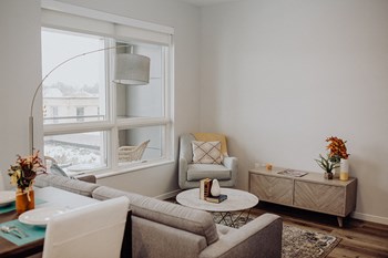 625 Bridge Street NW Studio-2 Beds Apartment for Rent - Photo Gallery 3