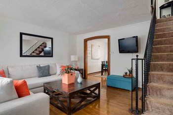 140 Sanders Rd. to 204 Sanders Rd. 2 Beds Apartment for Rent - Photo Gallery 3