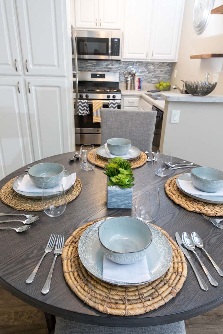 Capes at Ventura Dining Room Table overlooking Kitchen