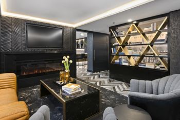 Resident Lounge with Pool Table at One East Delaware