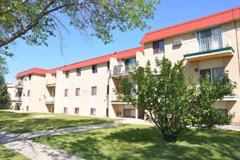 1122 27th Ave S 1-2 Beds Apartment for Rent