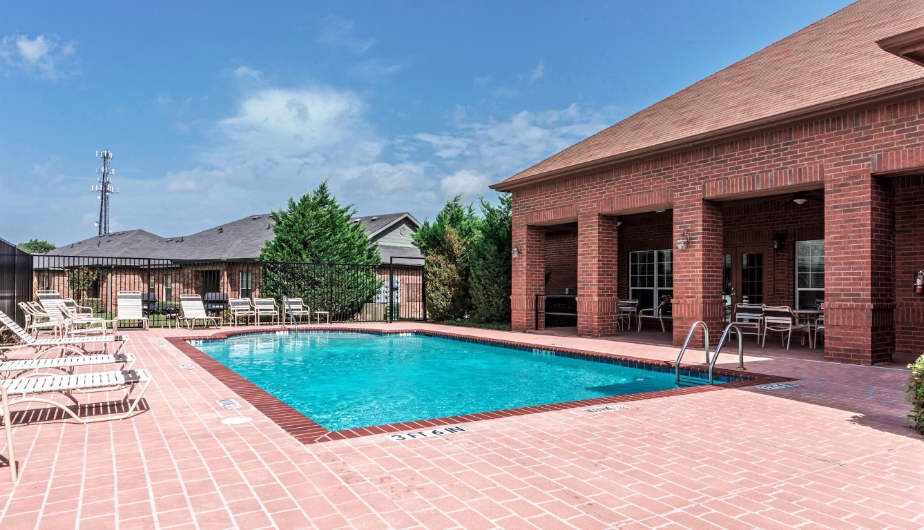 902 West Eldorado Parkway