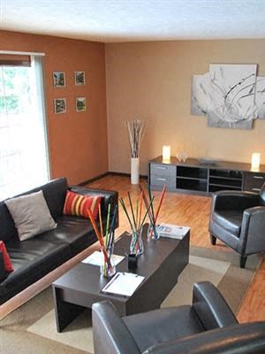living room - Photo Gallery 5