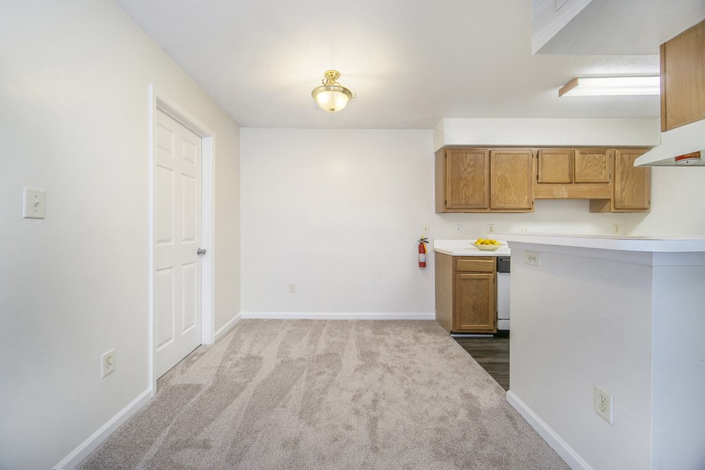 meadow park dining area 