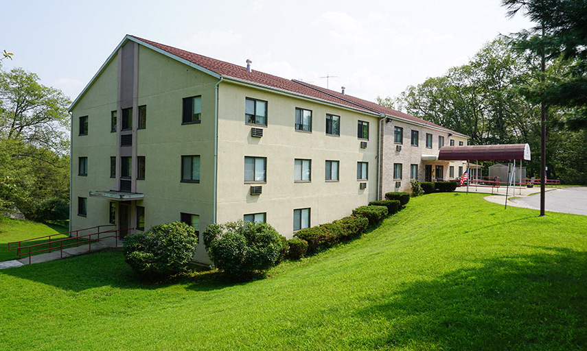 Emanuel Village Apartments Apartments In Worcester Ma