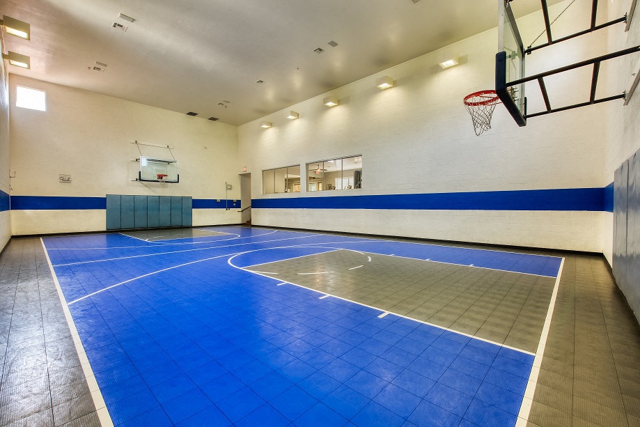Galleria Palms Basketball Court