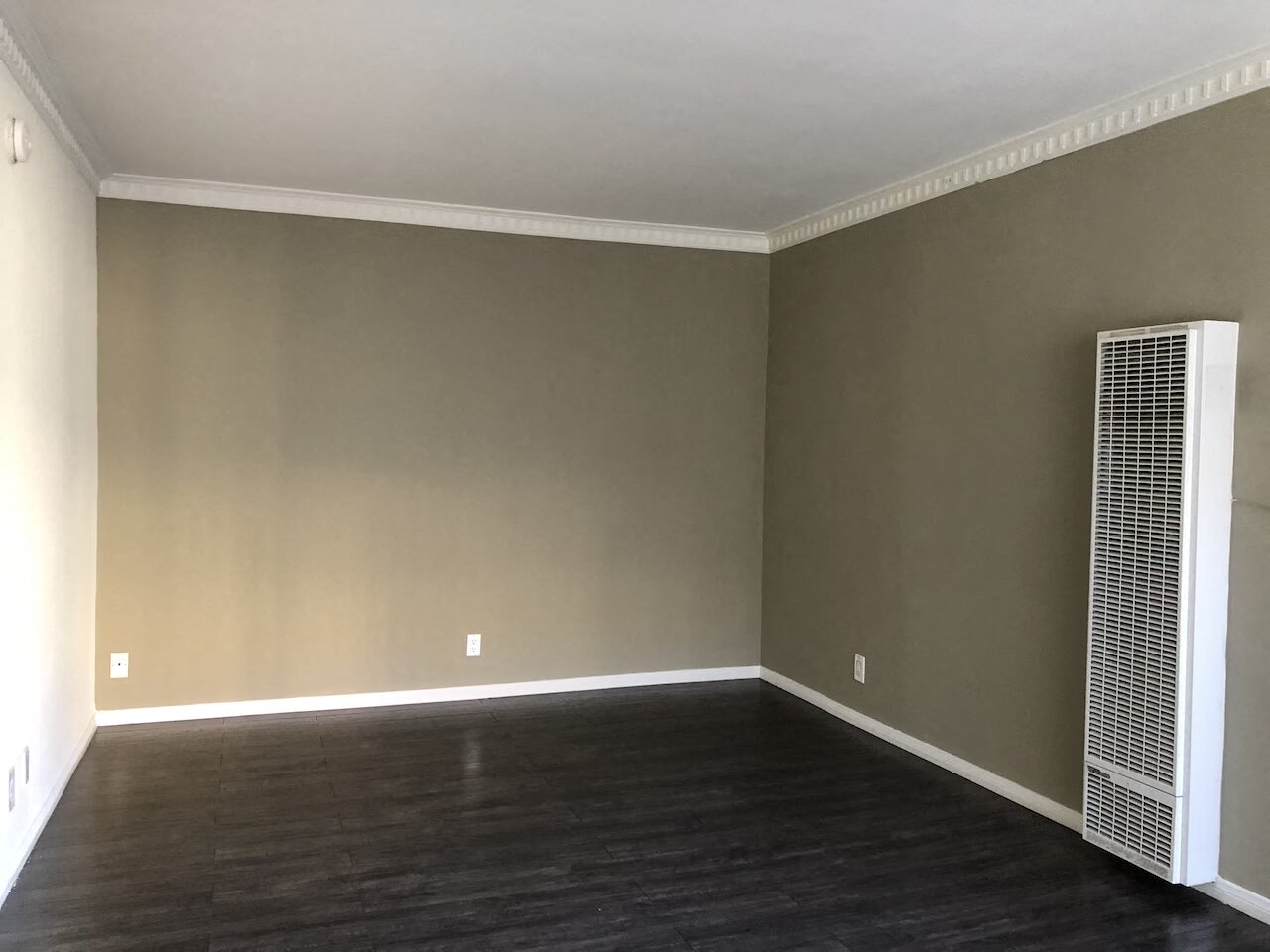 425 S. Alexandria Ave Studio-2 Beds Apartment for Rent - Photo Gallery 12