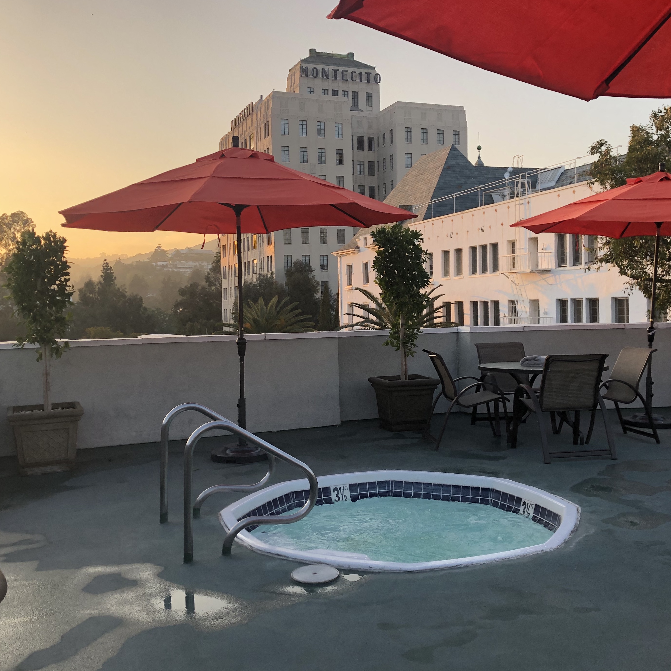 Rooftop Jacuzzi In Hollywood
