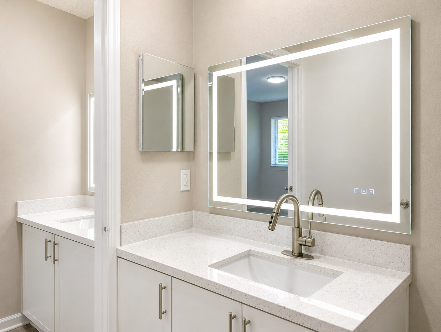 A bathroom with a sink and a mirror.