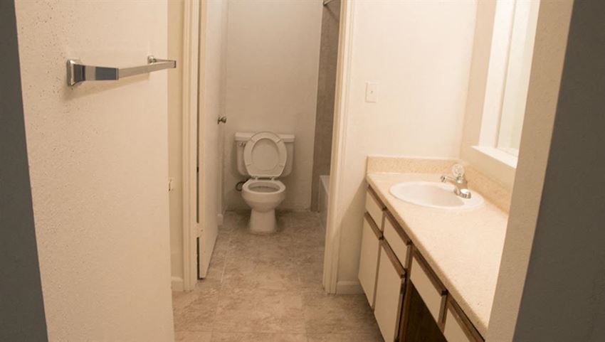 927 Siesta Key Blvd. 1-2 Beds Apartment for Rent - Photo Gallery