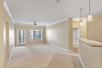 255 Patroon Creek Blvd. 1 Bed Apartment for Rent - Photo Gallery 4
