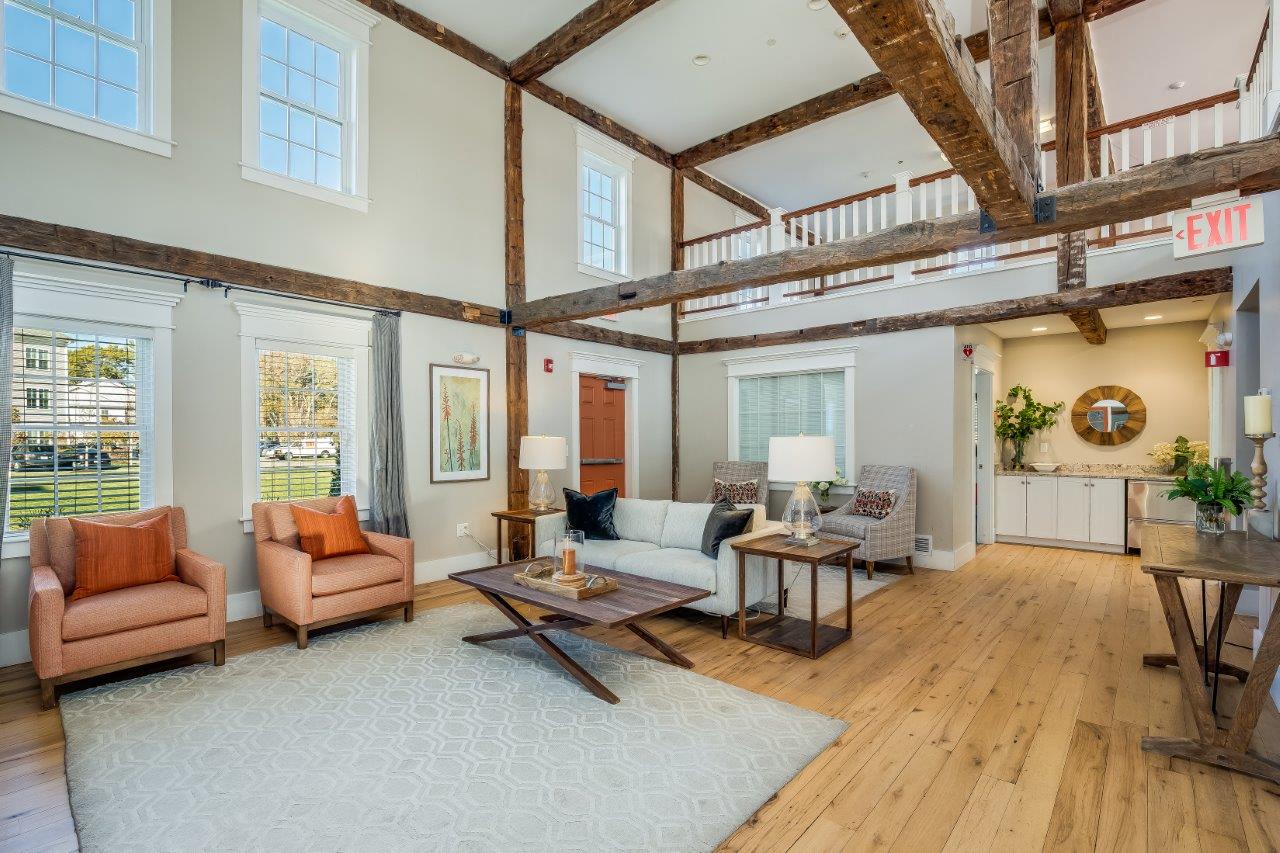 Leasing Office at East Main, Norton, 02766