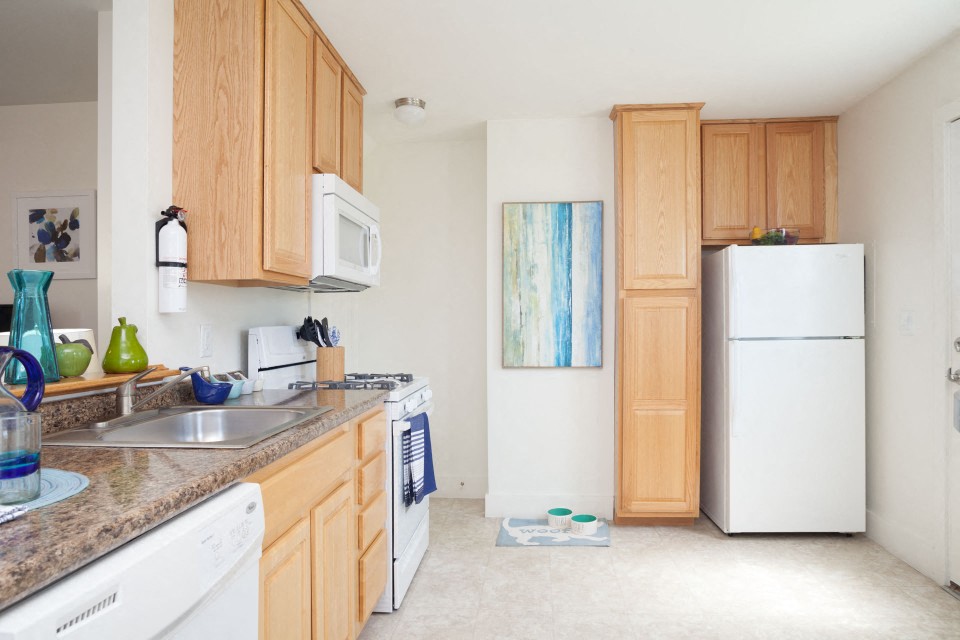 Redbank Village Apartments 62 Macarthur Cir E South Portland Me