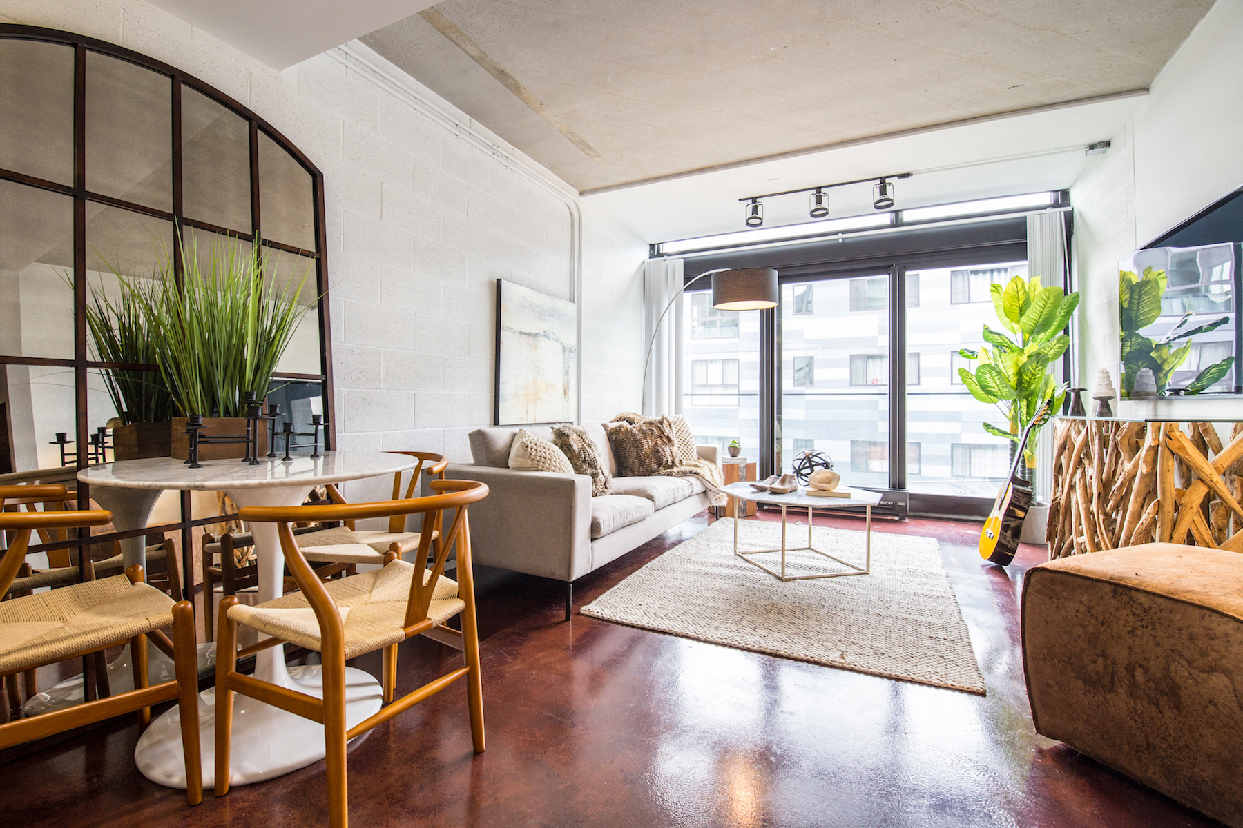 Erbe 2BR UP B Living Area