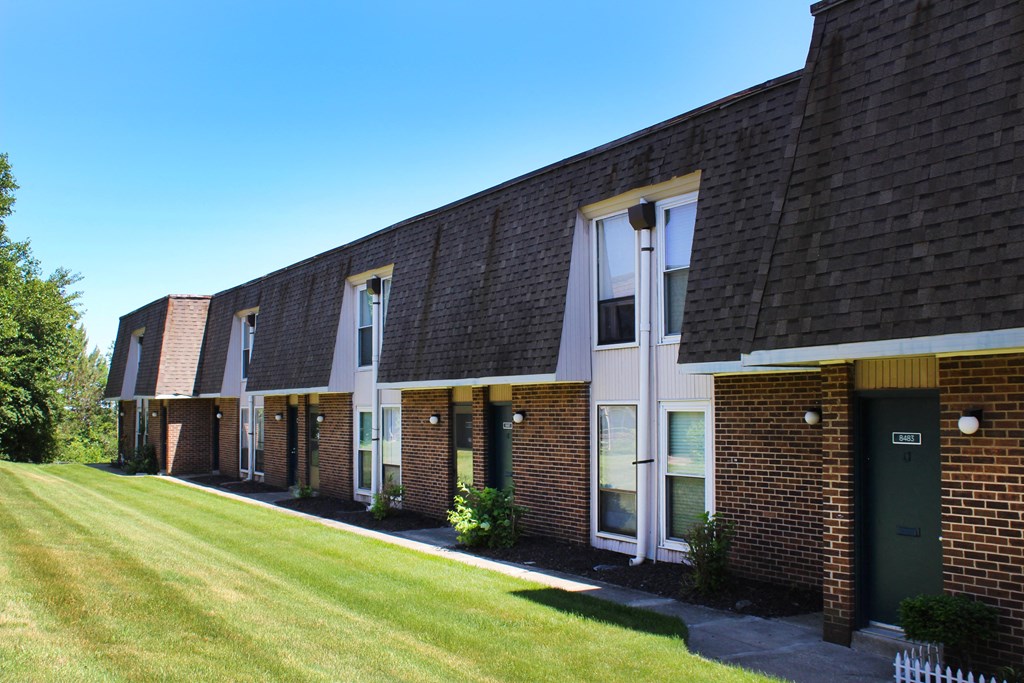 Lawn at Miamisburg by the Mall, Miamisburg, OH, 45342