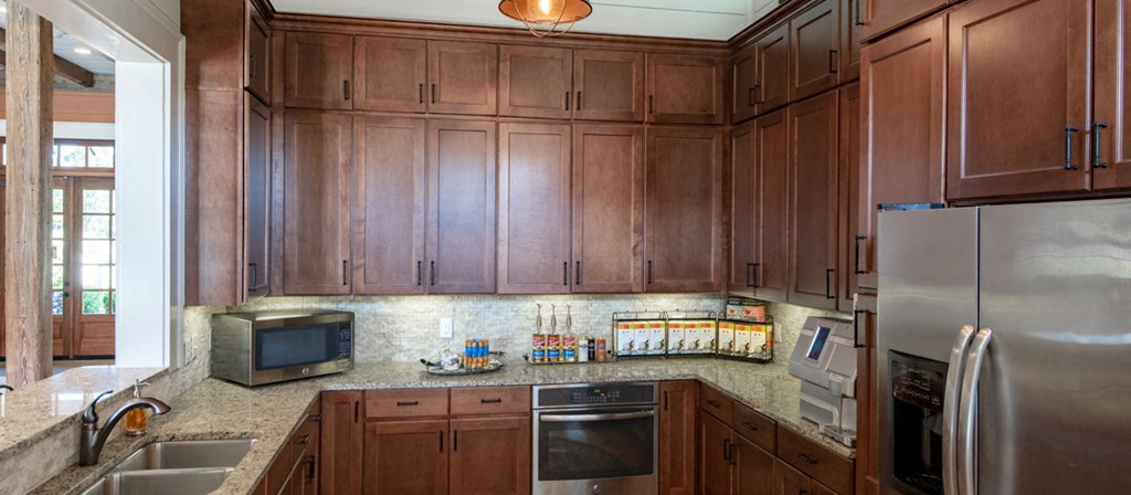 Retreat At West Creek