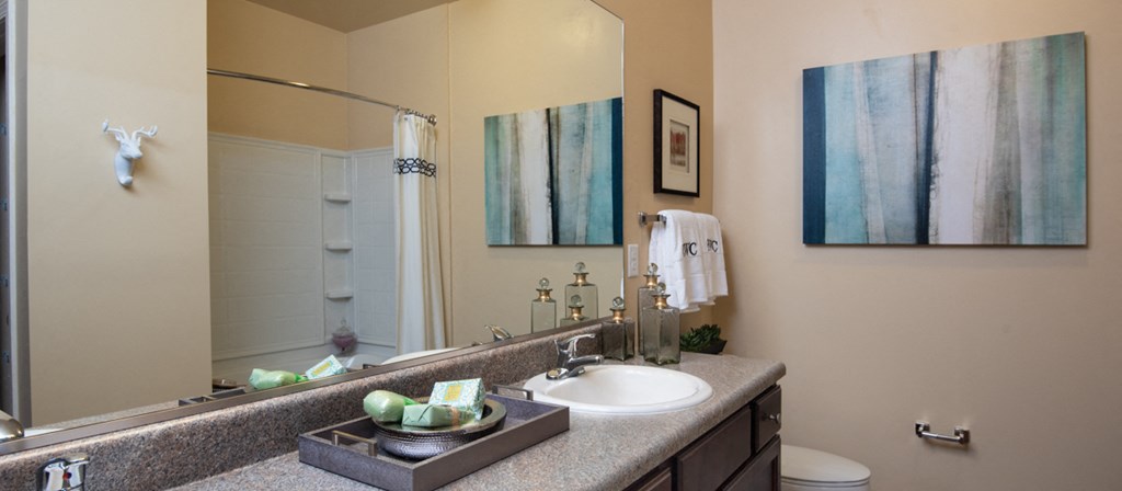 Retreat At West Creek