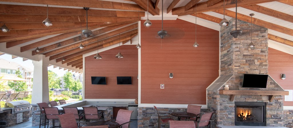 Retreat At West Creek