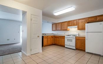 Fully-equipped kitchen