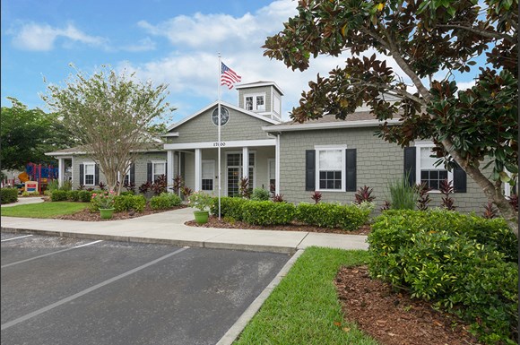 Murdock Circle Apartments, 17800 Murdock Circle, Port Charlotte, FL