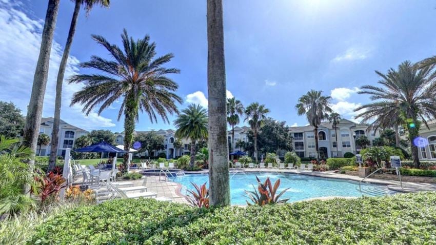 Sparkling Swimming Pool at Tuscany Bay Apartments, Tampa, FL - Photo Gallery 1