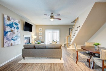 olathe kansas large affordable town home rental 3 bedroom - Photo Gallery 3