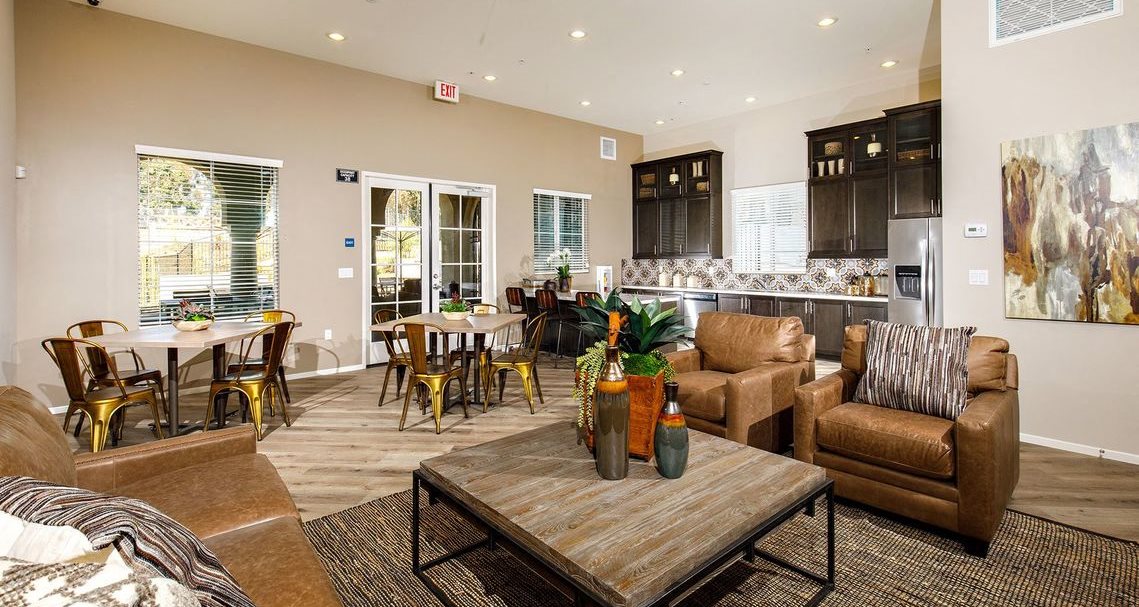 View Our Chula Vista Ca Apartments For Rent Stone Creek