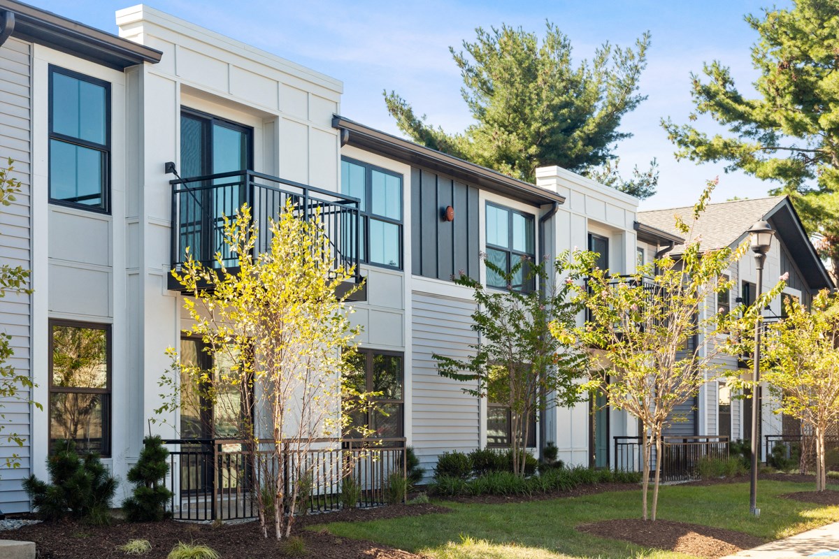 Hunters Glen Apartments, 1000 Hunters Glen Drive, Plainsboro, NJ RENTCafé