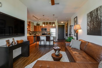 1560 Central Avenue Studio-2 Beds Apartment for Rent - Photo Gallery 3