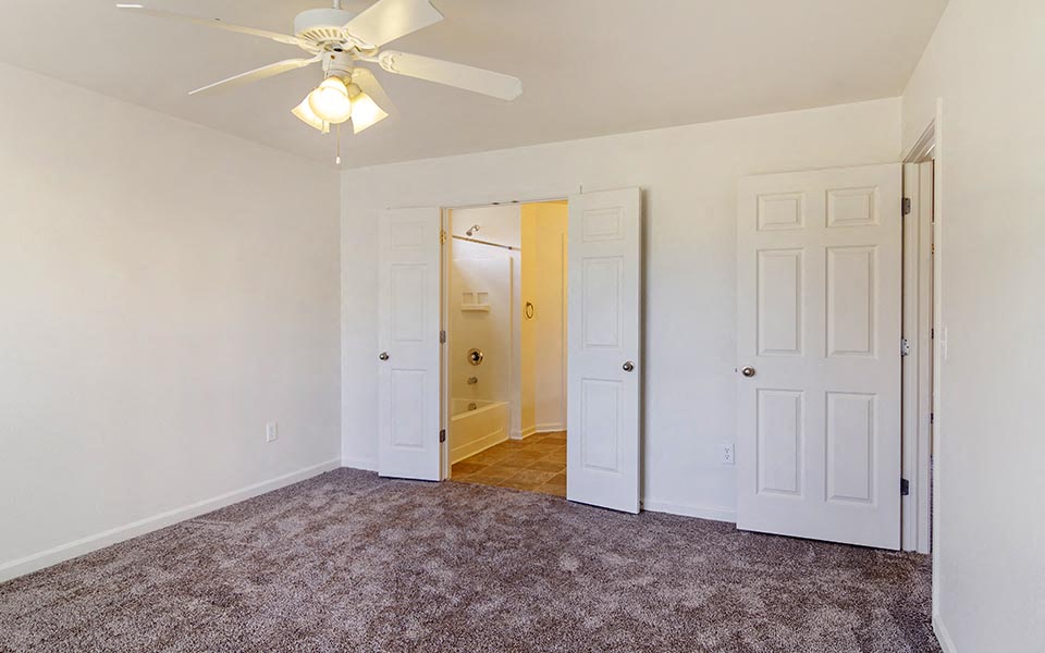 Photos Fort Carson Family Homes Rental Homes in Fort Carson, CO