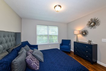 100 Oglethorpe Dr 2-3 Beds Apartment for Rent - Photo Gallery 5