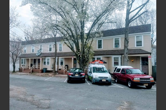 5 13 Bland Ct Rentals Bloomfield Nj Rentcafe