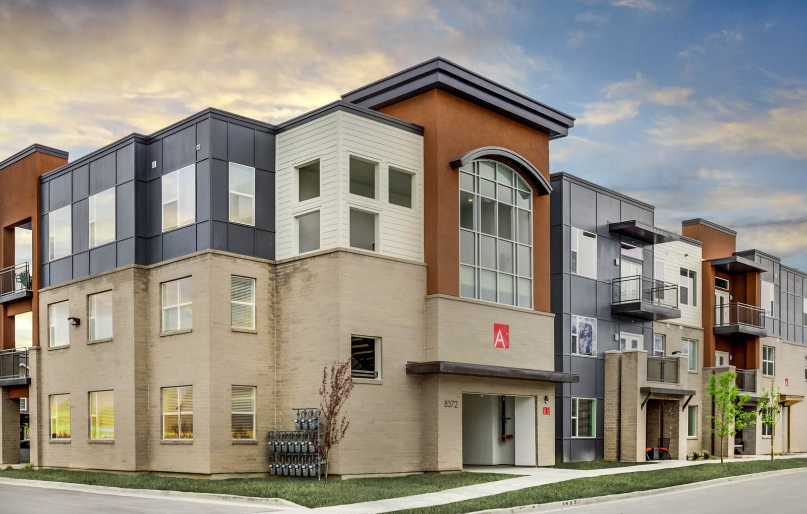 Life at AXIO 8400 = Life of Access