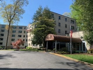 Photos and Video of Thomas Wynne Apartments in Wynnewood, PA