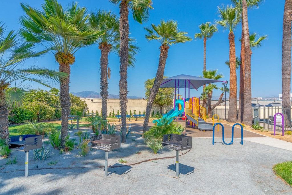 Park and bbq area at Serrano Apartments, West Covina, CA, 91790