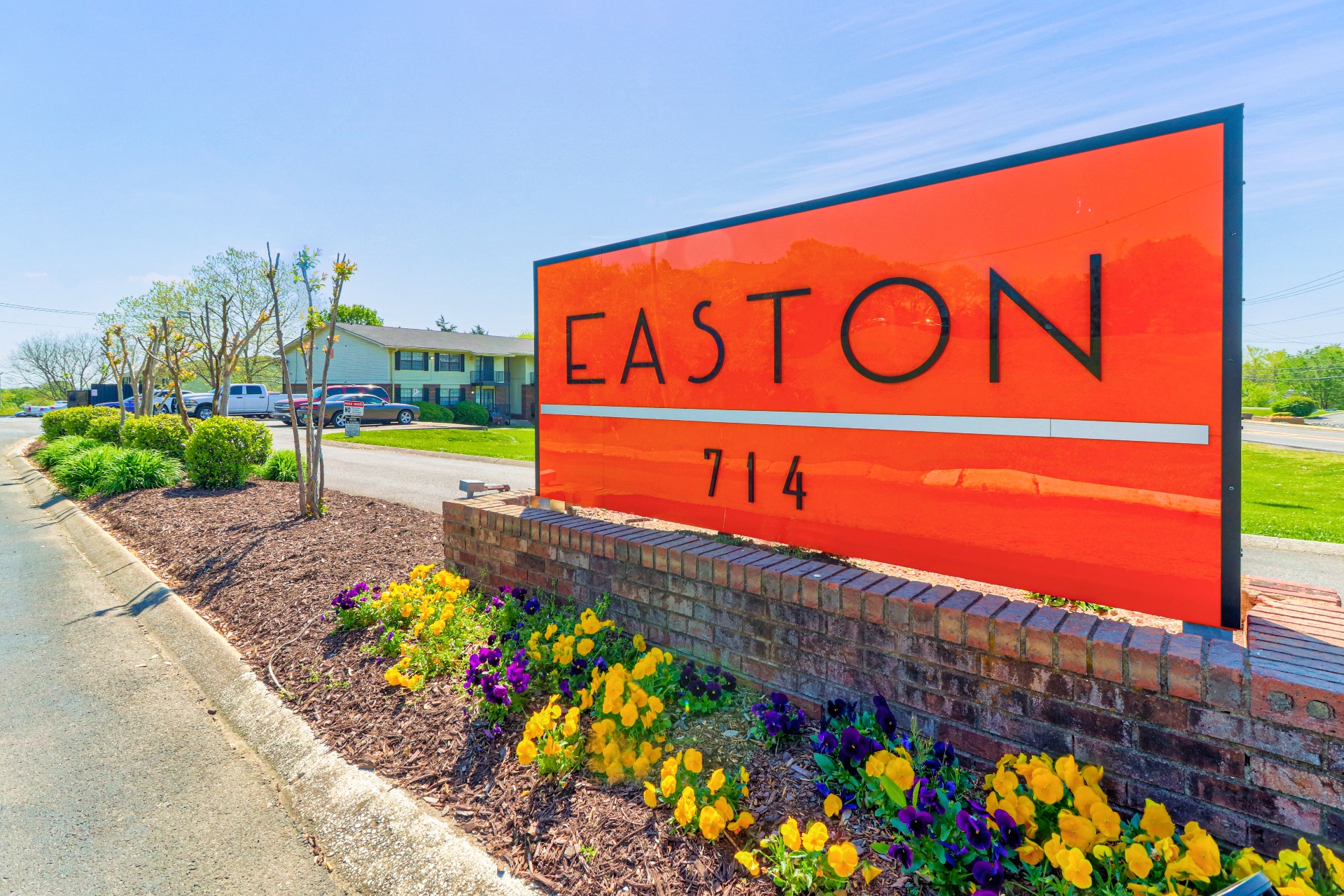 Easton is a similar property to Birchway Rivergate located in Madison