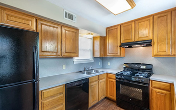 Fully-equipped kitchen