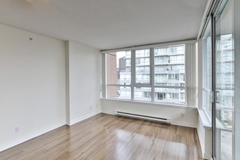930 Seymour Street Studio-2 Beds Apartment for Rent - Photo Gallery 22