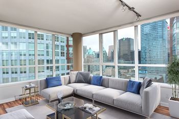 2 Bedroom Apartments For In Vancouver Bc Café 930 Seymour Street Studio 2 Beds Apartment For Photo Gallery 1