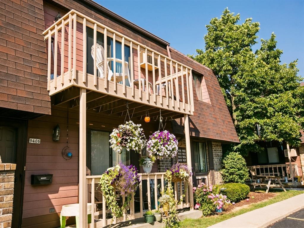 Rivershire Apartments, 11215 West Greenfield, WI RentCafe