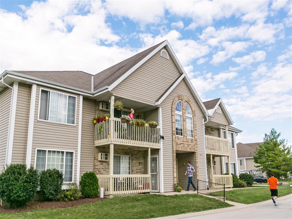 Rivershire Apartments, 11215 West Greenfield, WI RentCafe