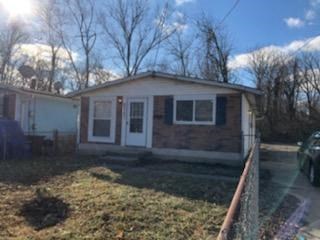 8587 Daly Rd 3 Beds Apartment for Rent