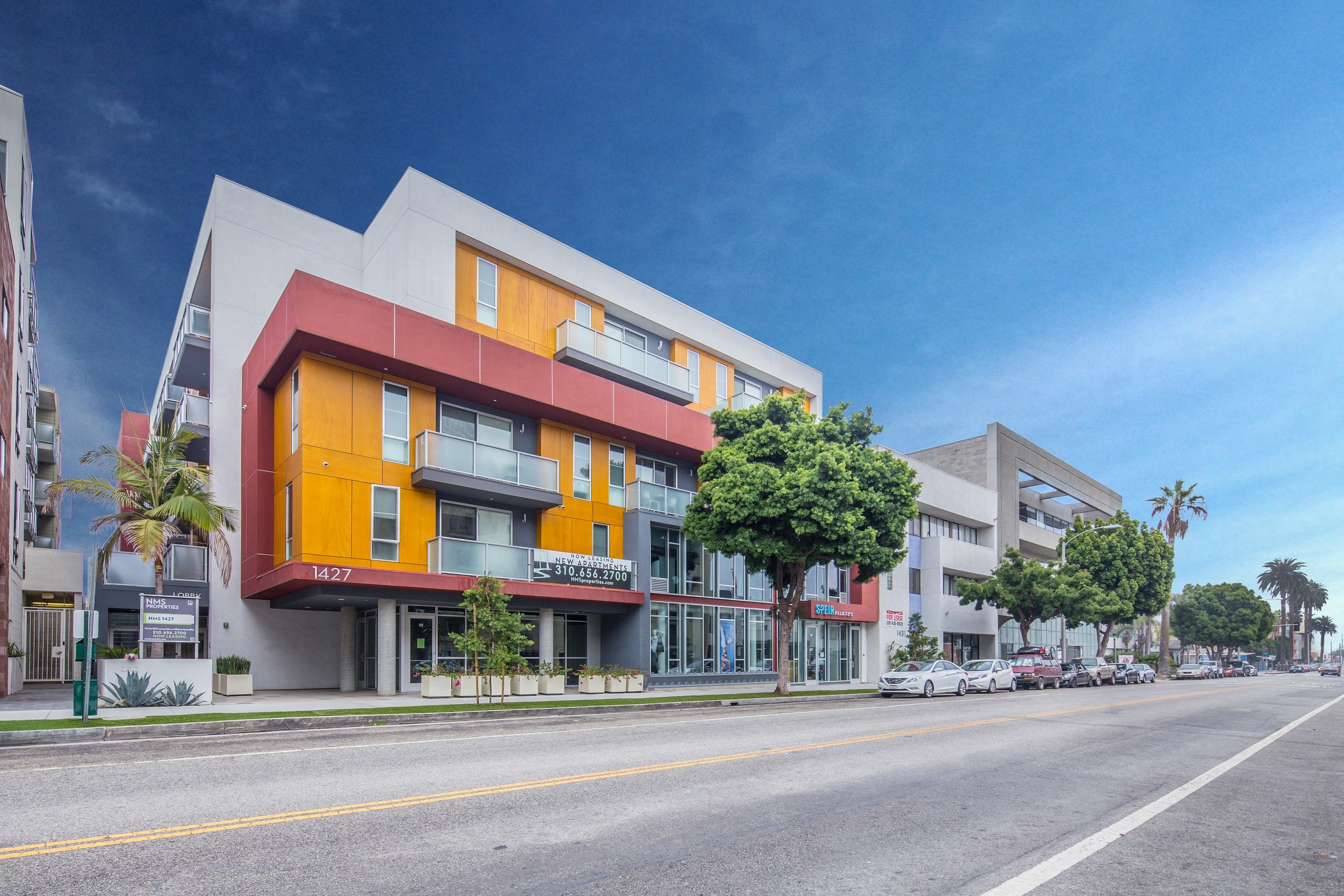 mysuite at 1427 Seventh Street Apartments, 1427 7th Street, Santa