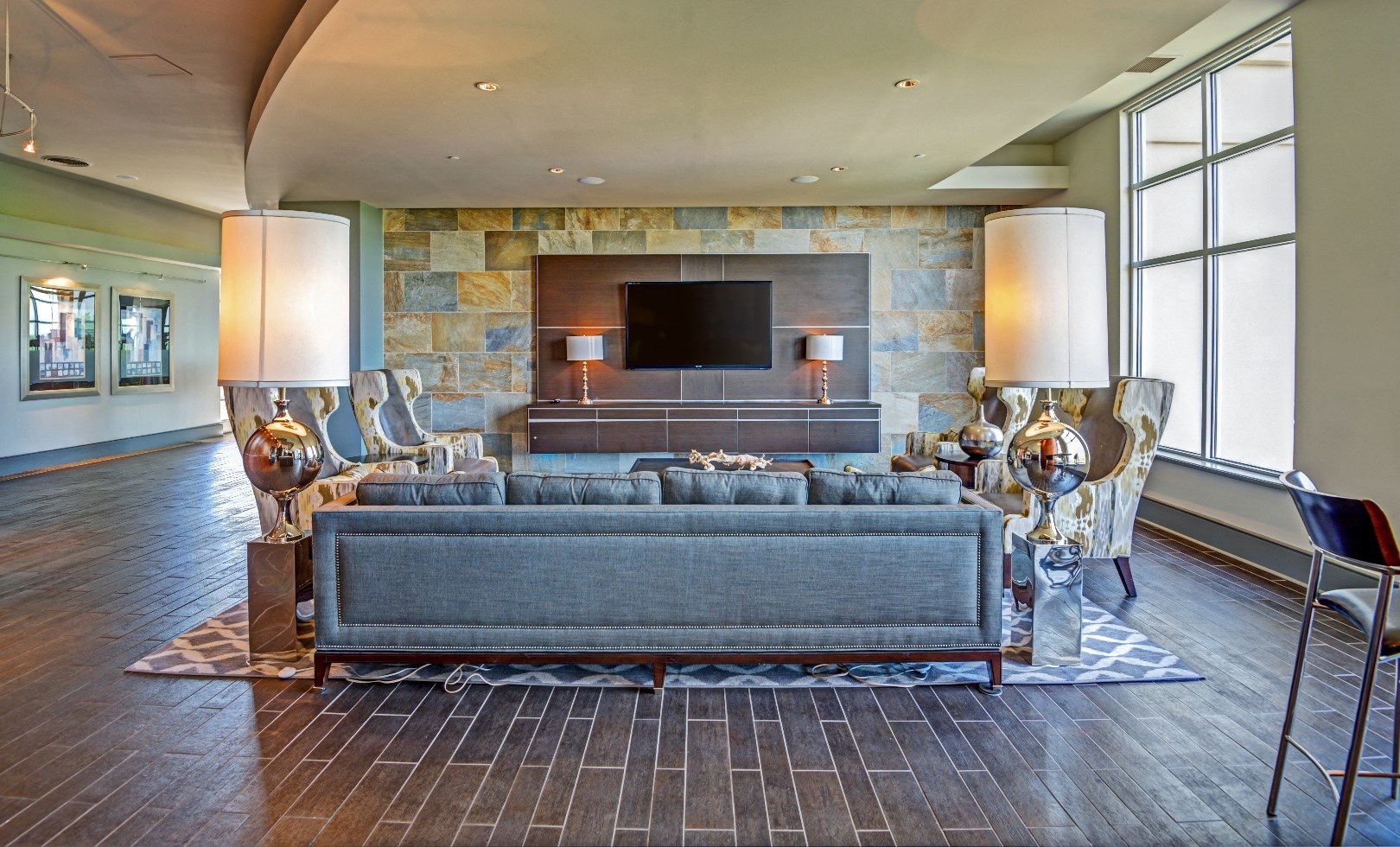 The Residence At SouthPark Apartments, 4300 Sharon Rd, Charlotte, NC