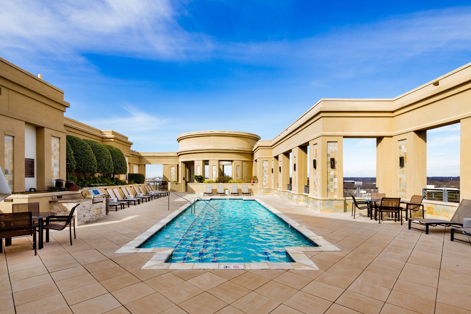 The Residence At SouthPark Apartments, 4300 Sharon Rd, Charlotte, NC