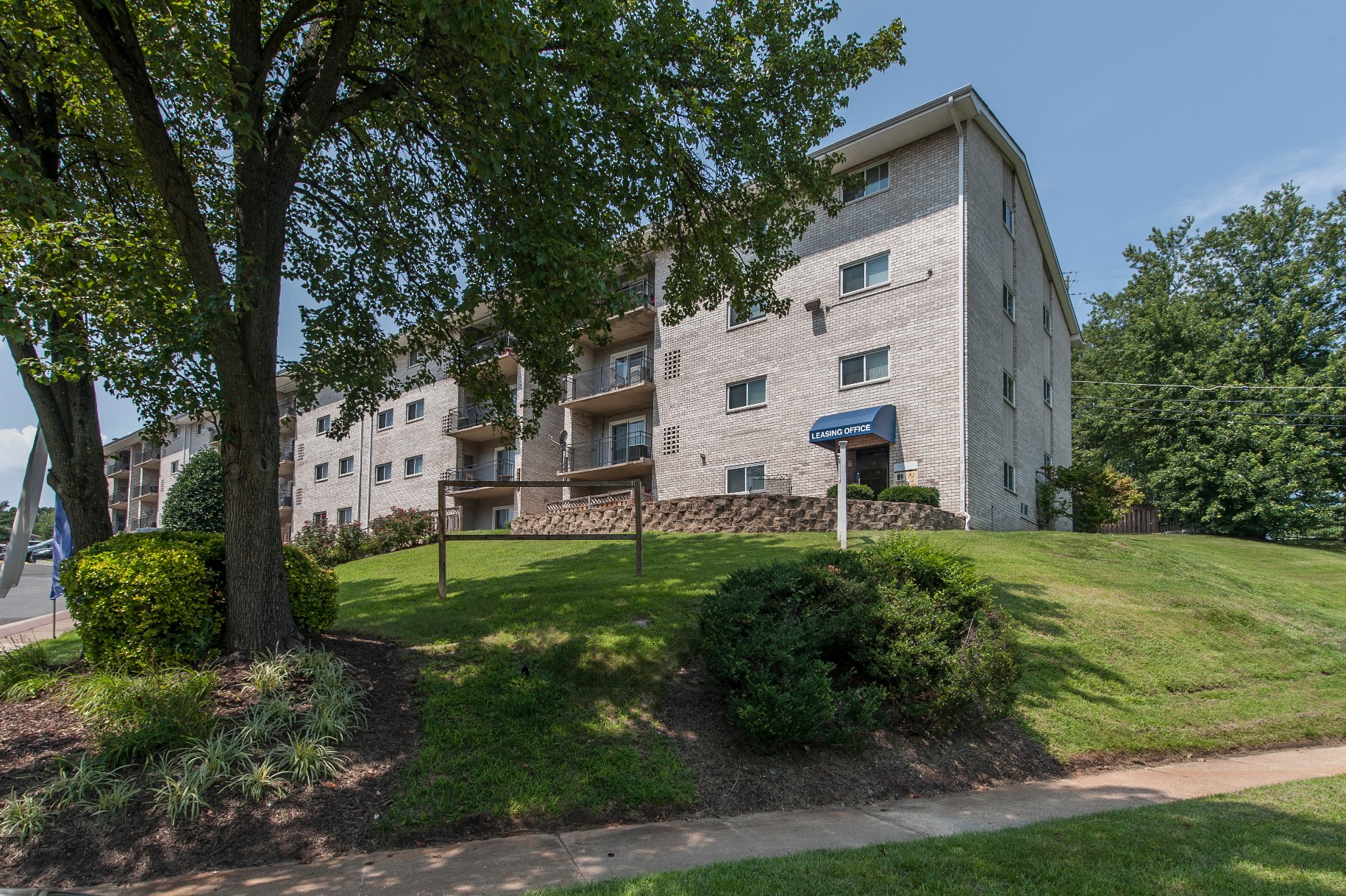 Raleigh Court Apartments 4431 23rd Parkway Temple Hills Md