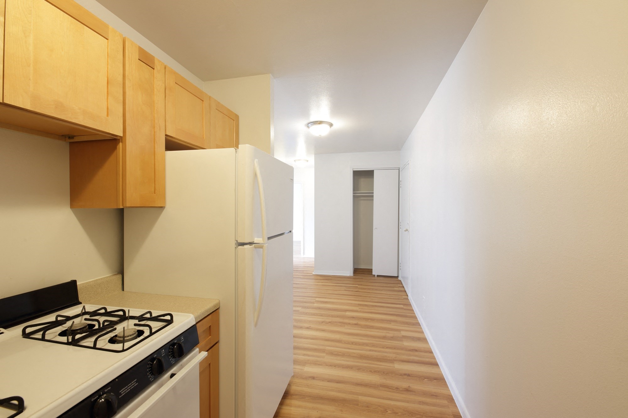 Seaway Terrace Apartments, 4601 S. 1st Street, Milwaukee, WI RentCafe