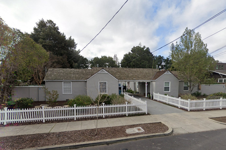 1436 Emerson Street 2 Beds Apartment for Rent