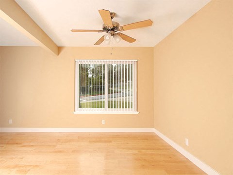 1410 Millbrae Ave 2 Beds Apartment for Rent